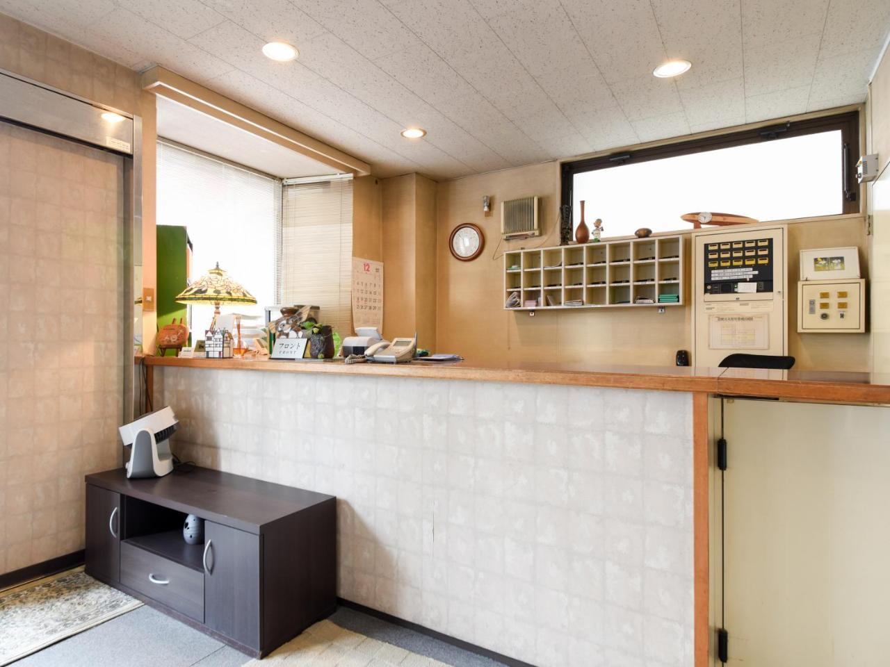 Green Business Hotel Фукуяма Экстерьер фото